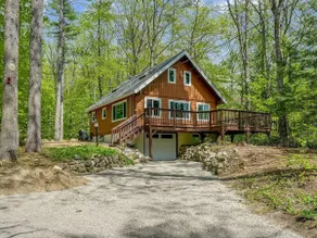 Dog-Friendly Near Ski Mtn w/ Hot Tub & Fireplace - Image 3