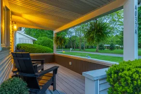 1 Mile from Downtown l Pet Friendly l Hot Tub - Image 3