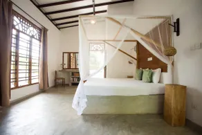 Banana Leaf apartments- Kittul Room-Hikkaduwa - Image 3