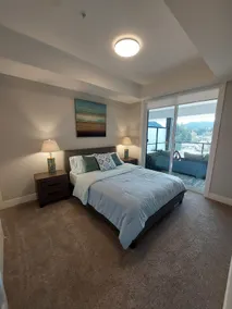 BRAND NEW Oasis-Lakeside Paradise. - Image 3