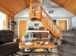Little Green Lake House - Image 3