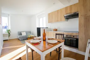 The General's quarters – Second-floor apartment - Image 5