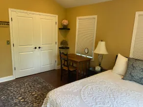 Cute apt near Lawrenceville Prep - Image 5
