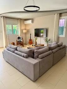 Nea Makri Holiday Villa - Authentic Greek Retreat - Image 2