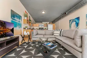 City Lights Loft w/Free Parking, Balcony, King Bed - Image 4