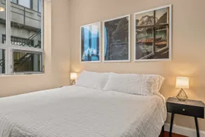 Near Convention Center | King Beds | Free Parking - Image 4