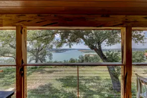 Lakefront Sunset Retreat — King Bed, Lake Travis - Image 3