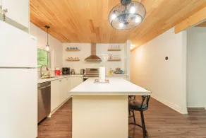 Serene Riverfront Retreat - Image 4