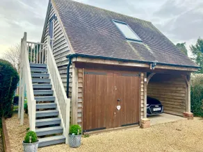 The Loft at Crown Cottage - Image 2