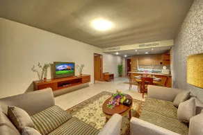 Fully Furnished 1BR Apartment - Image 2