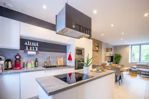 The Passionate-Balneotherapy-Clim-Modern House getaway - Image 3