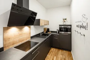 Goethe Palais Suite Zauberlehrling 4P l Lift l Parkplatz I Zentrum I Helios - Image 3