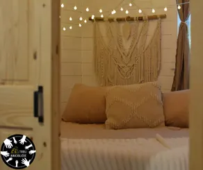 The Retreat • Spa in the Forest • King Bed • Streams • NBV - Image 4