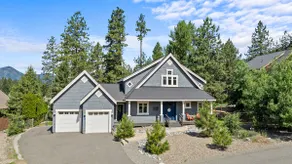 Family Friendly Winterland w/Hot Tub & Games - Image 2