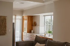 The Guest House,  Riverside (8-10 guests) - Image 3