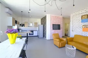 Essential Suite - Image 2