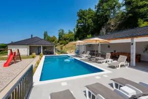 Private Heated Pool • Family Villa • Near Split - Image 2