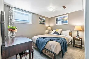 3 BR character home near downtown Calgary - Image 5