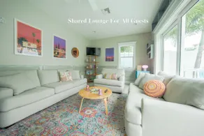 Sunny - Key West Vibe Cottage - Pool - Walkable - Image 2
