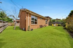 Mid-Century Bungalow in Preston South - Image 5