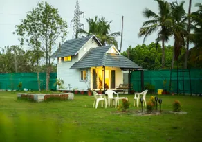 Backwater Villa in Kochi, Kumbalanghi - Image 2