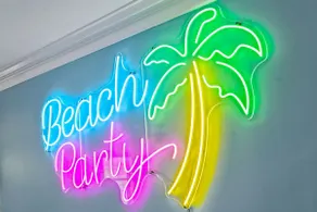 Seas The Day-POOL/Spa/GAME ROOM/Views/BIKES/Steps to beach - Image 5