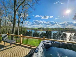 On The Rocks- Fireplace and Hot tub/365 Lake View! - Image 3