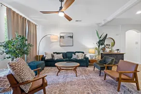 5 Star! Gorgeous, Pet and Family Friendly Yard BBQ - Image 3
