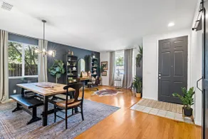 5 Star! Gorgeous, Pet and Family Friendly Yard BBQ - Image 4