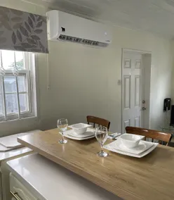 Claurise Cottage | Two minutes from the Beach - Image 4