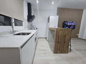 One-Bedroom Apartment, One Bed - Image 3