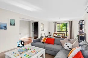 Easter Save 58% Pop‑Culture Stay - Image 3