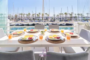 weforyou Isla de Poniente 2 Bedrooms and Parking - Image 4