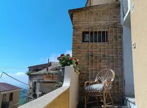 Casetta Mario, historic center - Image 4
