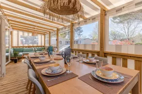 3 bedrooms and 2 bathrooms up to 8 guests - Image 2
