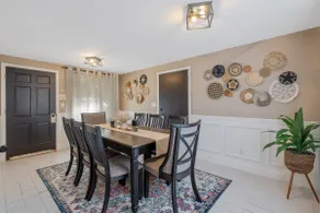 Comfy 4BR 𝓱𝓸𝓶𝓮 min. from SU, Hosp, LeMoyne, DT - Image 3