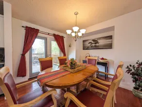 King Bed|3BR 2 Bath|Near Airport|Free Parking|BBQ - Image 4