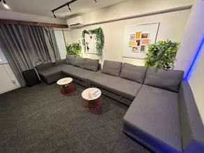 ”100㎡ ・ 30+ people possible” Sauna Paid Luxury Hotel | Movie Room | The Sauna Nakano - Image 4