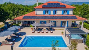 Villa Romansa Miljevci with private tennis court, heated pool, Jacuzzi and sauna - Image 4