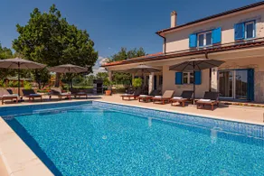Villa Romansa Miljevci with private tennis court, heated pool, Jacuzzi and sauna - Image 3
