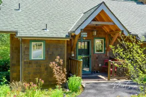 Red Chair Cabin near McKenzie River and Laloma! - Image 4