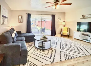 Fun Family Home w/Yard Minutes to Beach & Legoland - Image 2