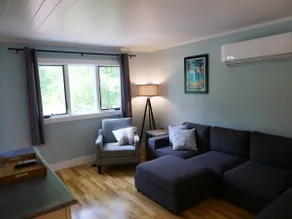 Cozy Cottage in Lake Leelanau - Image 2