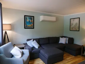 Cozy Cottage in Lake Leelanau - Image 3