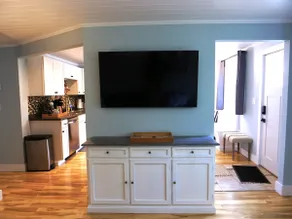 Cozy Cottage in Lake Leelanau - Image 4