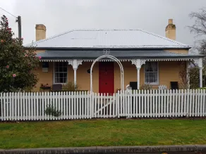 'Bellamona' - Cozy Georgian Cottage - Image 3