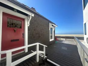 Beach Front Home - Image 4
