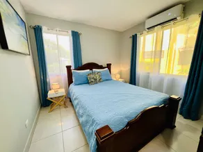 Beachtown Oasis beside Avenue Centrale in Coco - Image 4