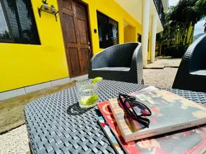Beachtown Oasis beside Avenue Centrale in Coco - Image 5