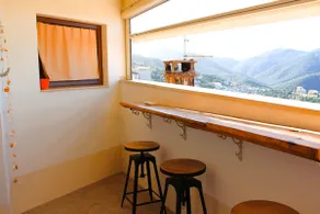 Leo's porch - Image 3